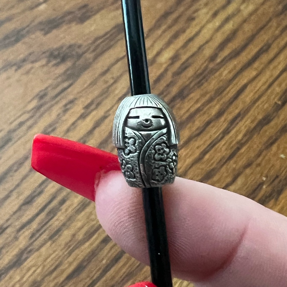 Sterling silver Spiritbead.